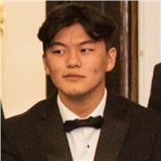 2nd year med student at King's College London teaching maths and sciences